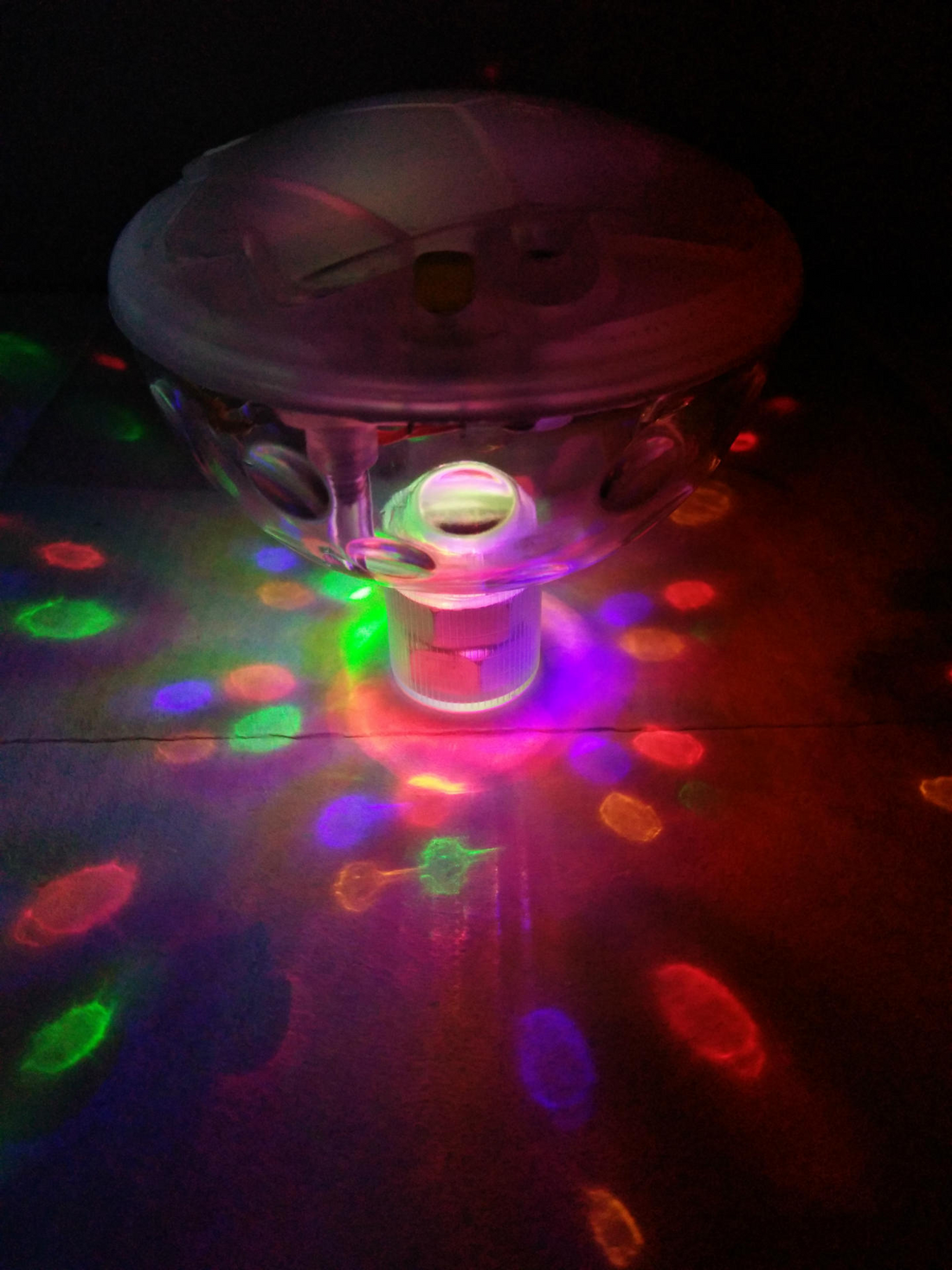 LED Flytande Badkar Lampa – Vattentät Underwater Lampa för Bad, Pool och Fest