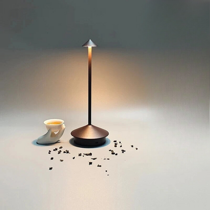 LumoArt Flair - Konstnärlig Bordslampa