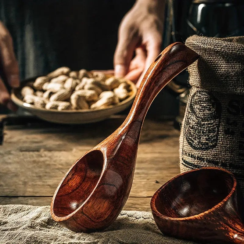 Carvallo – Lyxig träkökskopa med ergonomisk design för mångsidig användning