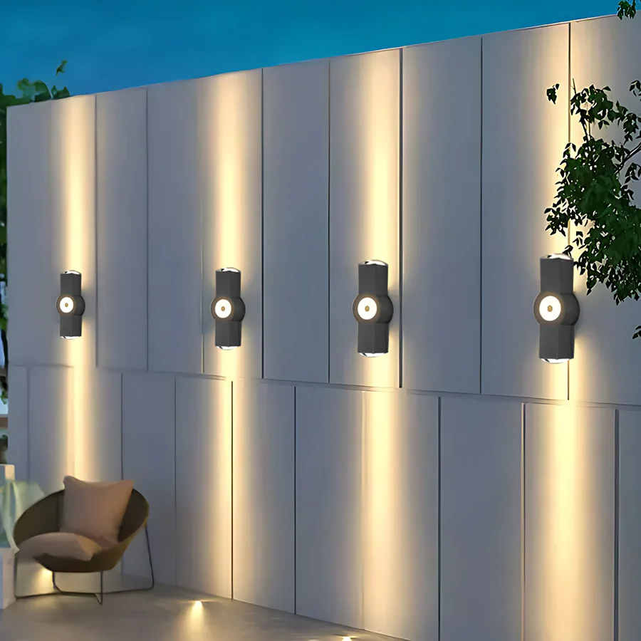 Väderbeständig Cross-Form Utomhusvägglampa med Mjukt Vitt LED-ljus