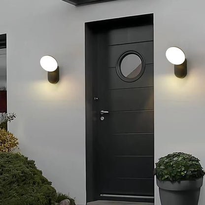 MotionGlow – Smart LED-vägglampa med rörelsesensor för handsfree och effektiv belysning