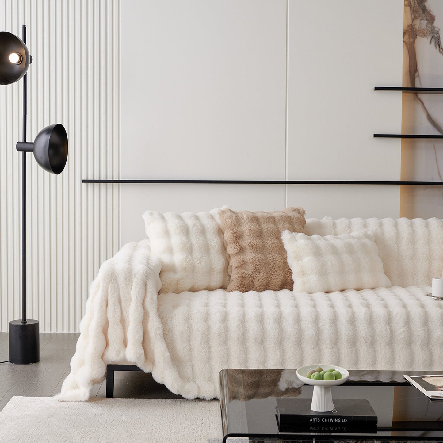 Luxe Ripple Faux Fur Sofföverdrag - Modernt, Stilrent & Hållbart Soffaskydd