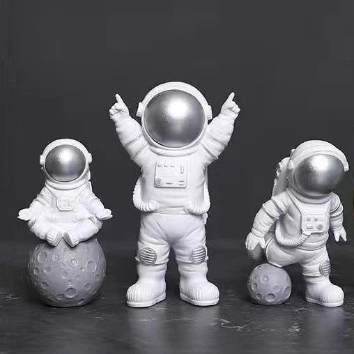 4 Bitars Astronaut Figur Staty Figur Utbildningsleksak Heminredning