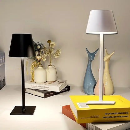 Elegant LED-bordslampa med batteri
