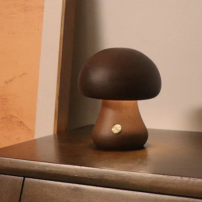 Trädlampa med trädesign – Charmig lampa för mysig atmosfär