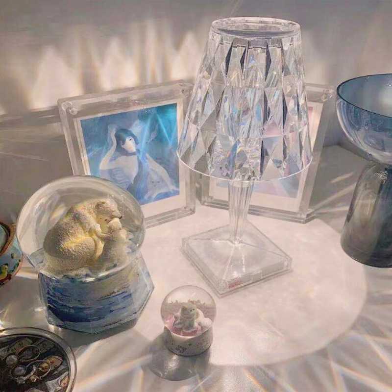 Romantisk Och Elegant Touch Sensor Kristall Bordslampa