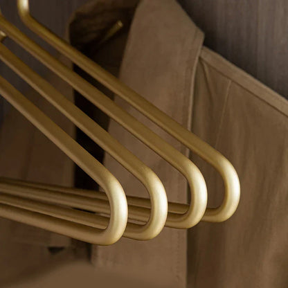 Varlund | Sömlös metallklädhängare i 5-pack