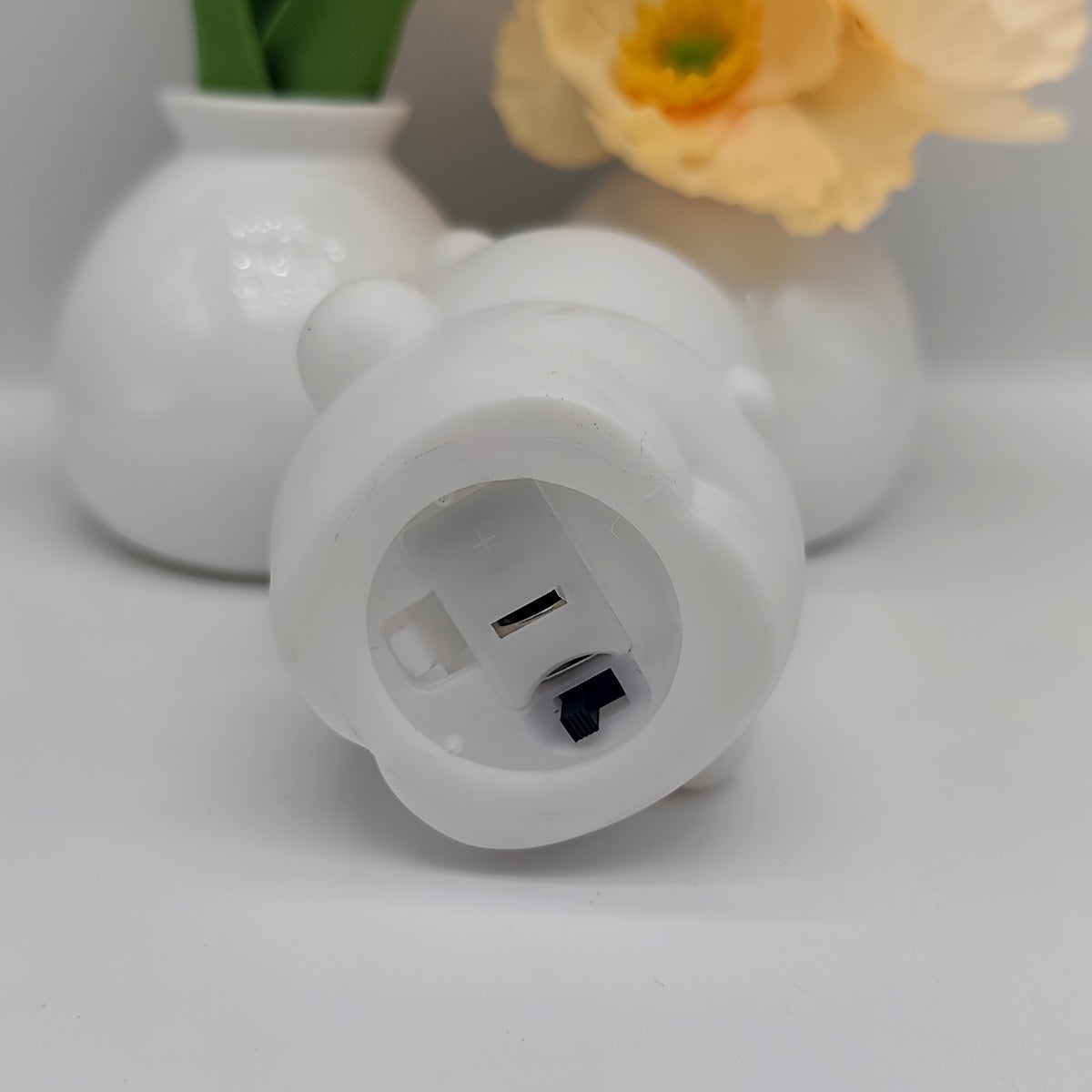 RusticBear - Fristående Bären Nattlampa med LED Spotlampa