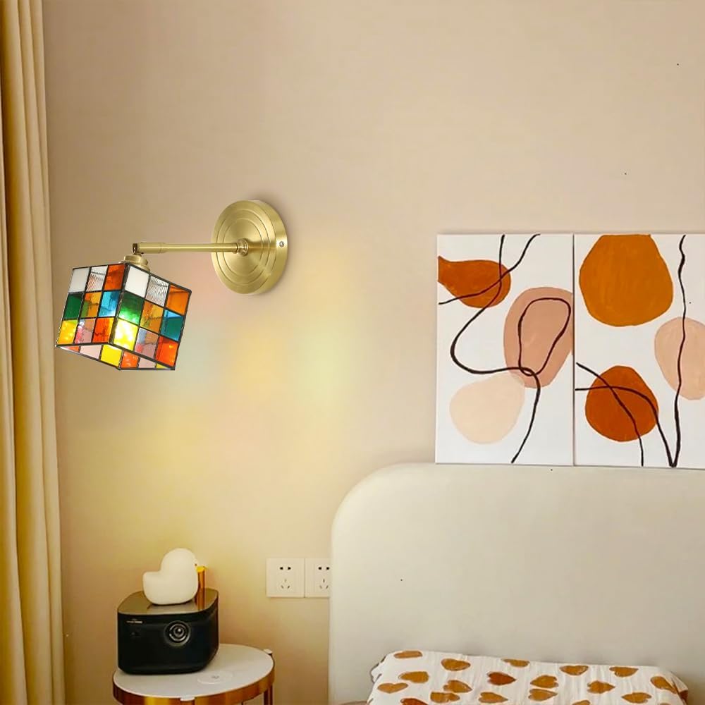 FlexiGlow - Modern vägglampa med glas kubdesign - Justerbar och utrymmessparande