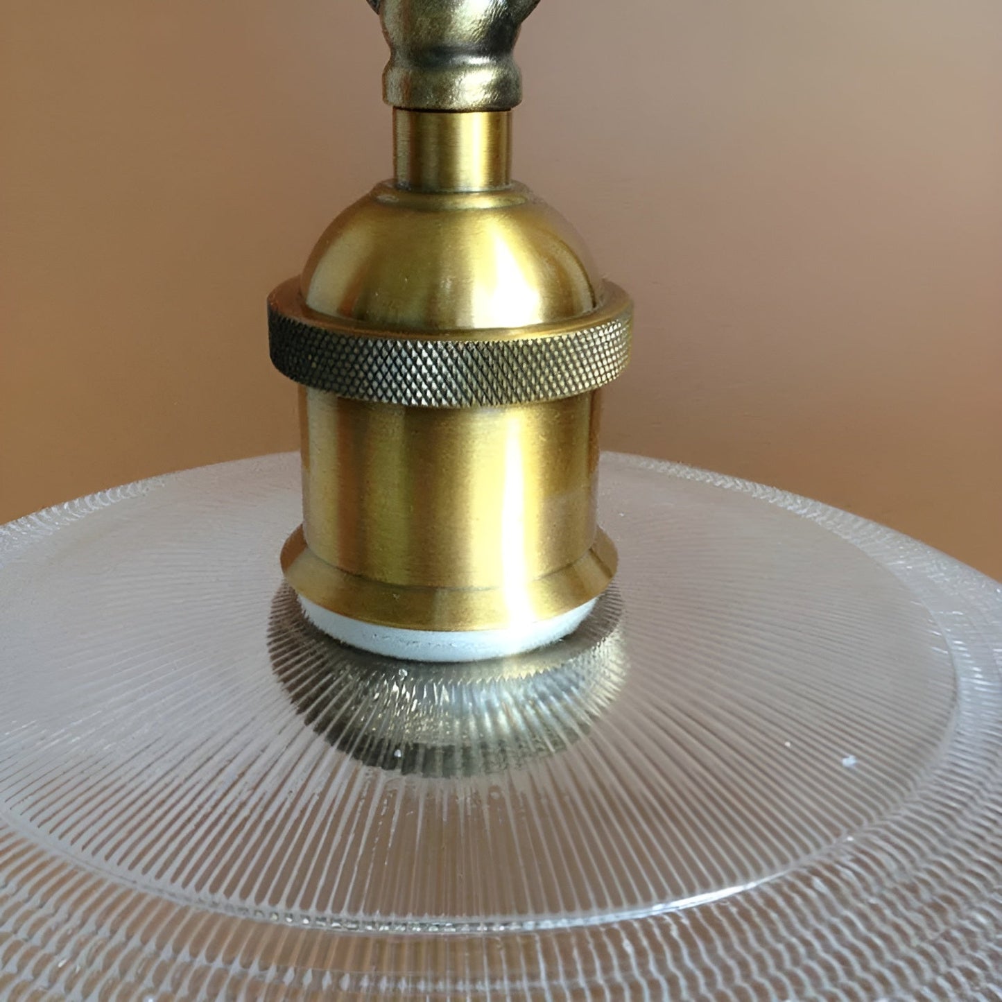 Retro pendel ljus av glas – Stilig hängande lampa för mysiga utrymmen