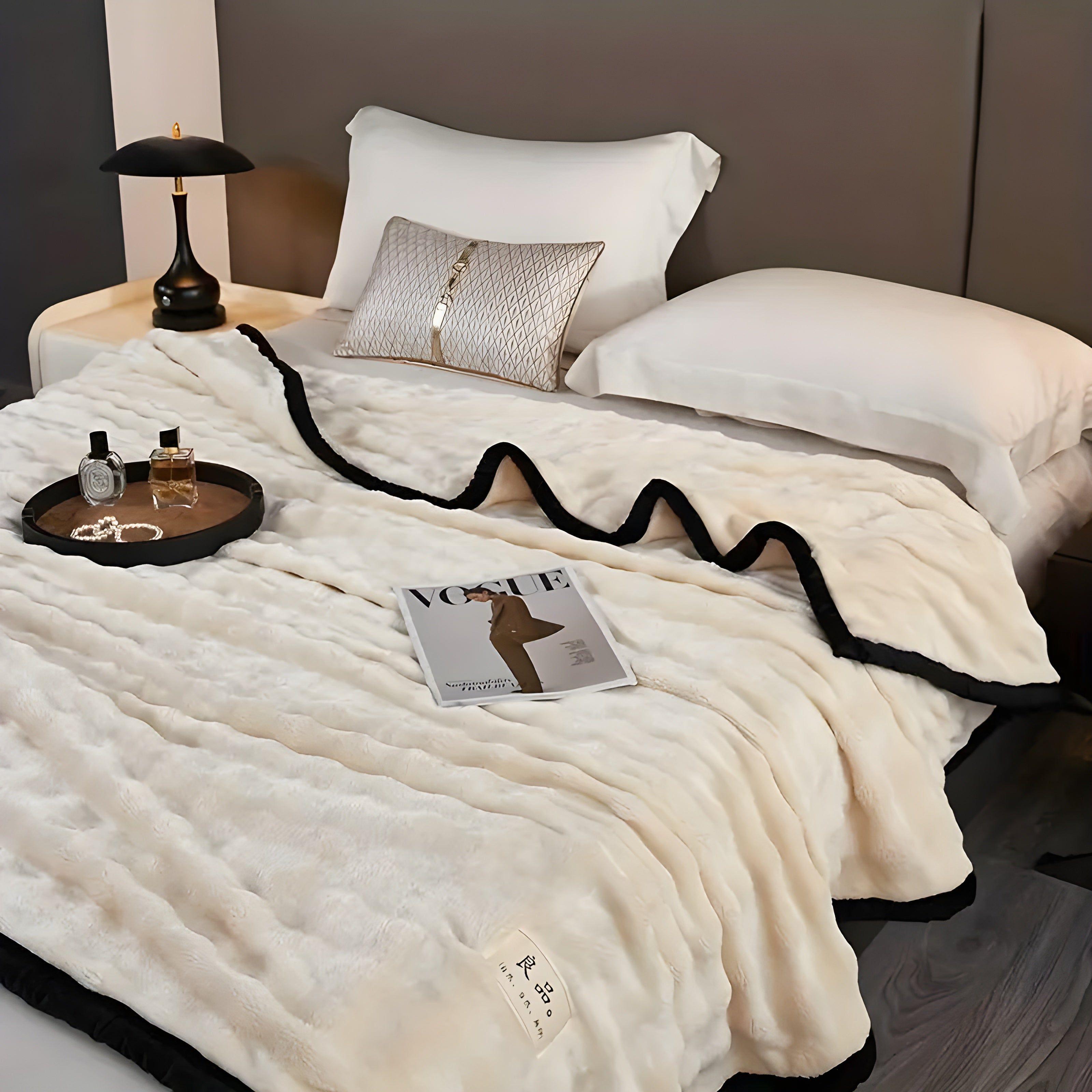 SoftSerenity Sängkläder Set - Lyxig Kaninfäll Plyschfilt