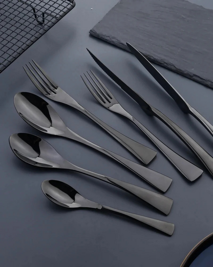 Élan Luxe – Fint Bestickeset med Tidlös Elegans för en Stilig Dukning