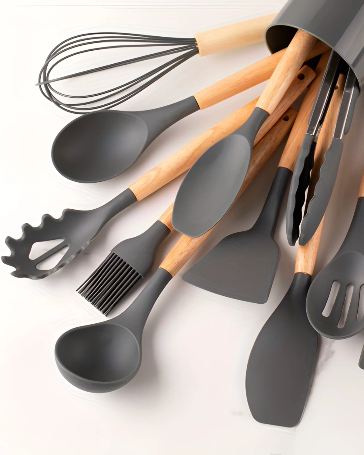 Carvallo – Miljövänligt Silikon Kökset med Bambu Handtag (12-delar)