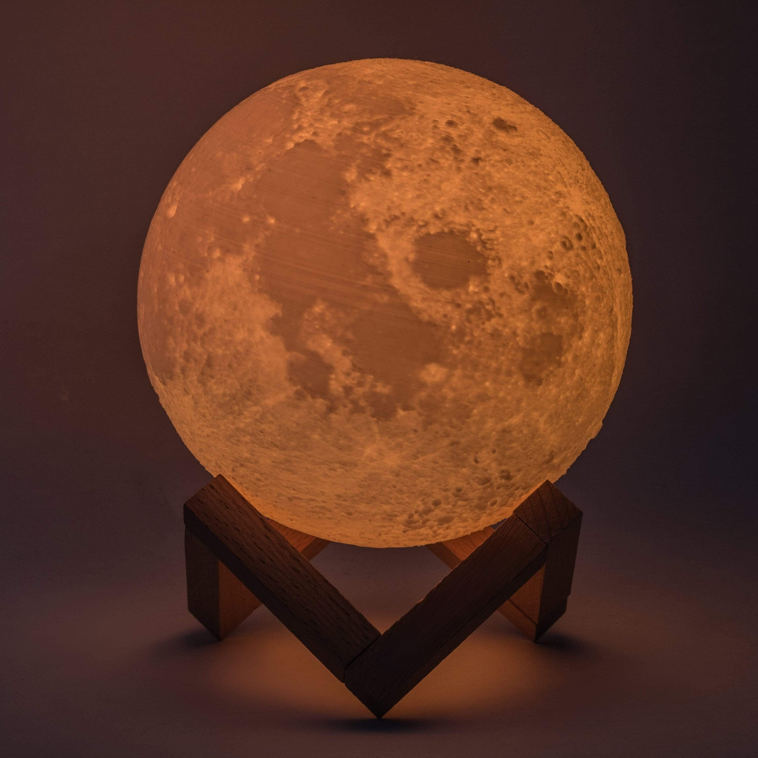 LunarGlow - Trådlampa med 3D-detalj