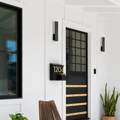 RadiantBeam - Slim svart LED vägglampa för stilig och effektiv belysning