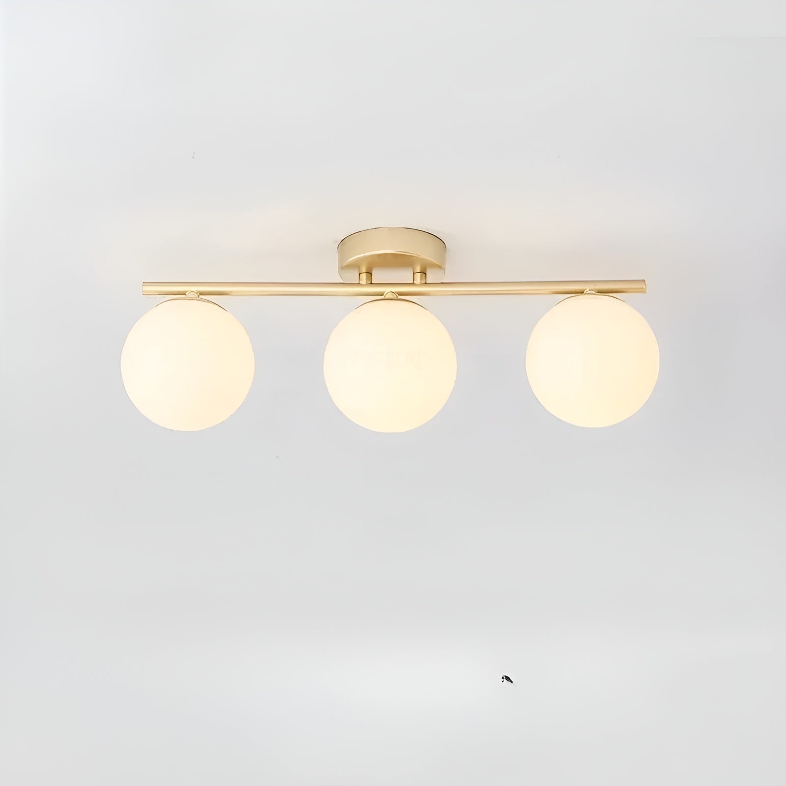 LED-taklampa i glas – Nordisk design | För vardagsrum &amp; sovrum