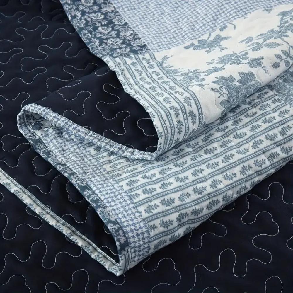 Rutigt Patchwork Överkast