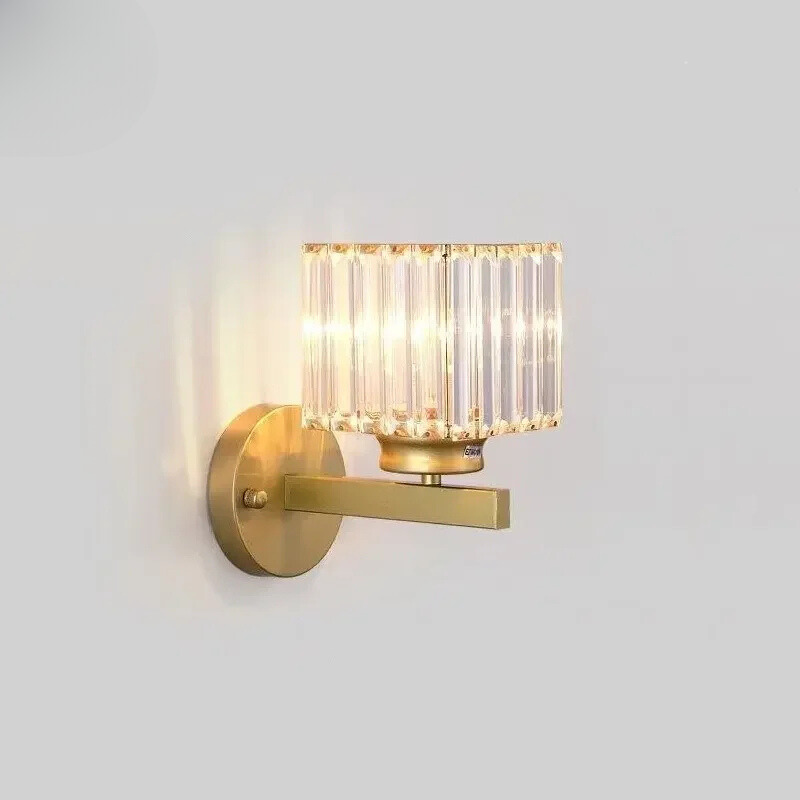 CrystalLuxe - Modern kristall LED vägglampa