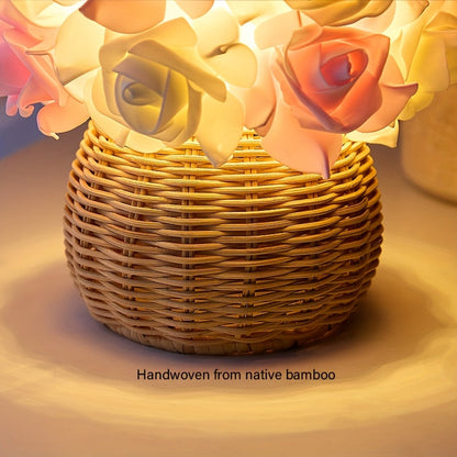 FloraGlow - Art Deco USB Rosatablett med Polerad Bas och Glödlampa