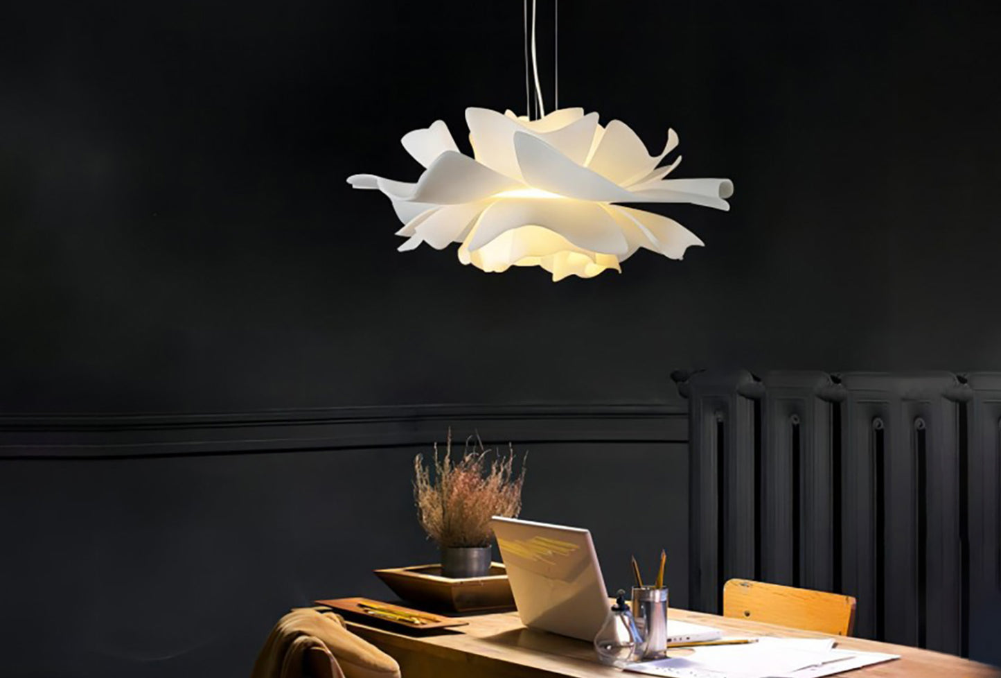 LumiFlora – Elegant nordisk hänglampa