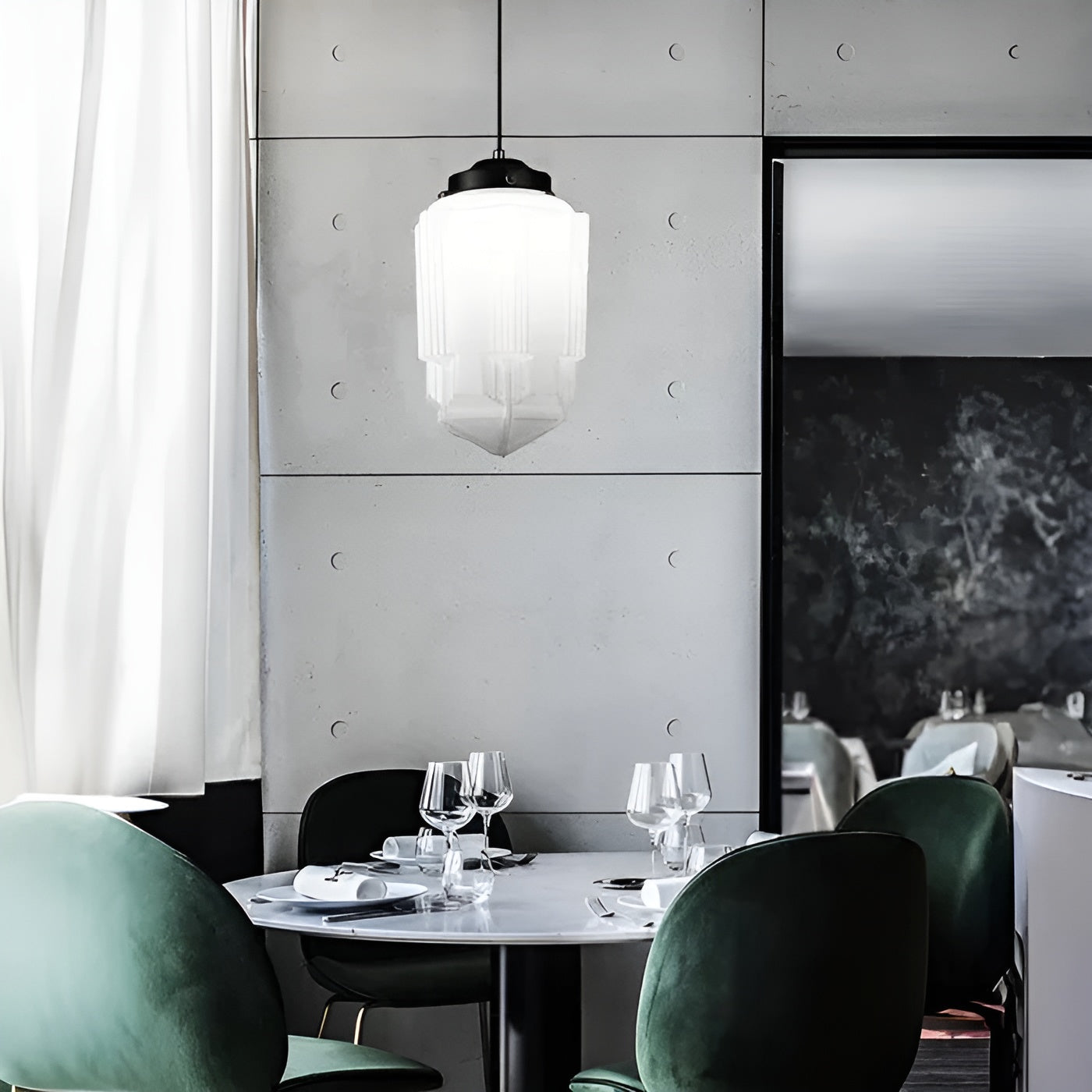 Hängelampa i opalglas – Vintage design med geometrisk glas