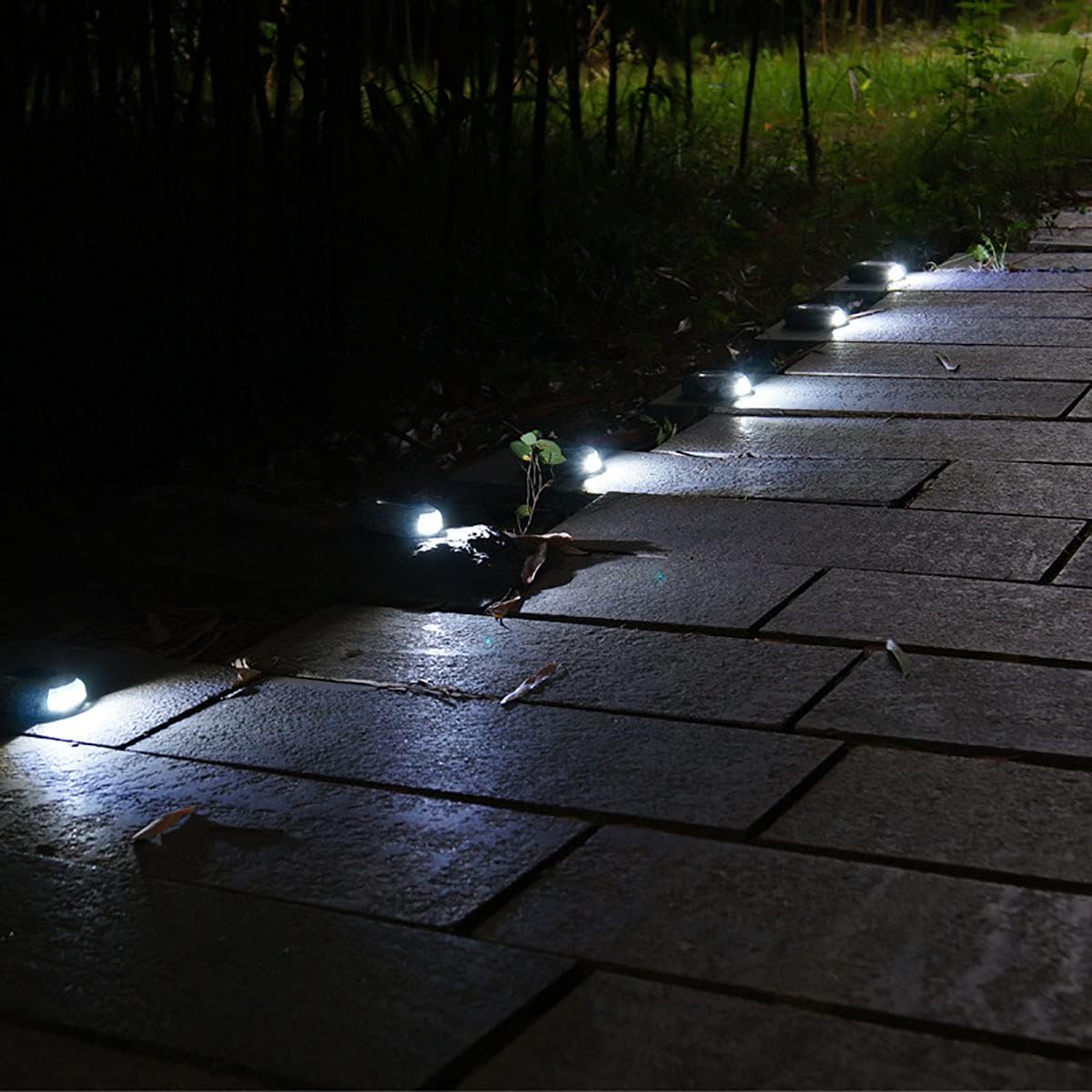 Solar LED Stenlampa för trädgård och stigar – Väderbeständig stigbelysning i naturstensdesign