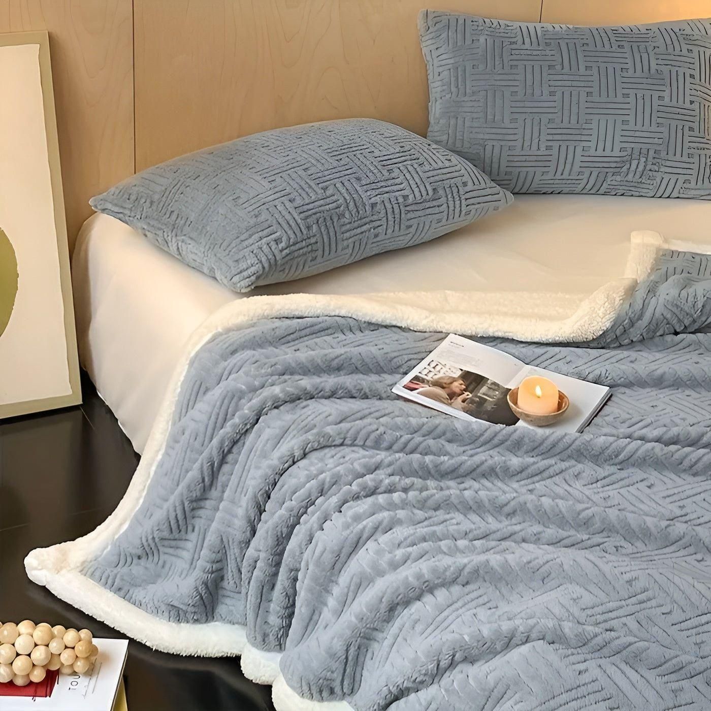 PlushHaven Filt – Vändbar, mjuk plyschfilt för alla årstider