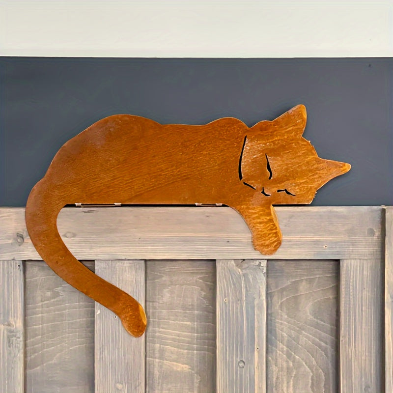 Carvallo Sovande Katt | Ruggat Design | Väderbeständigt Järn | Dekorativ Höjdpunkt för Utomhusområden