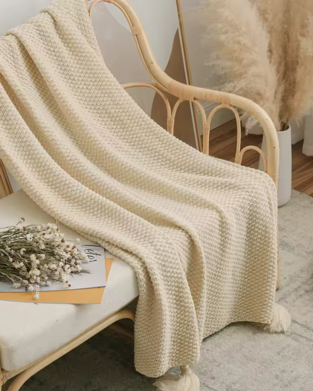 Carvallo Maison – Lyxig Stickad Filt med Subtila Fransen detaljer