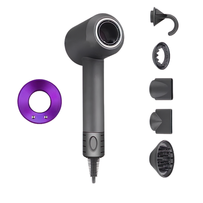 Hårfön med jonteknologi och munstycke