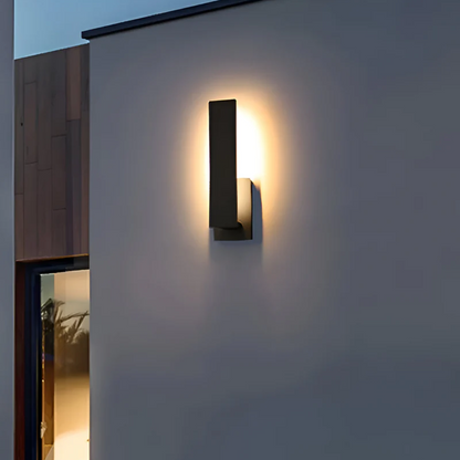 Lyrux | Minimalistisk LED-utomhusbelysning för moderna fasader