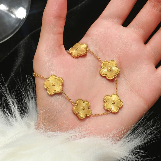 Luxora Rostfritt Stål Lycklig Fyra Bladsklöver Armband för Kvinnor