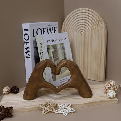 Hjärtformad Skulptur: Modern Konst med en Romantisk Touch