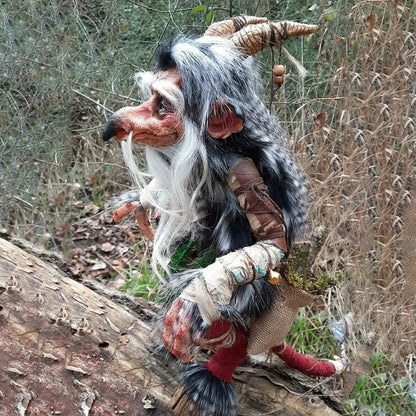 Carvallo - Havströgarstaty med legendär charm och djärv närvaro