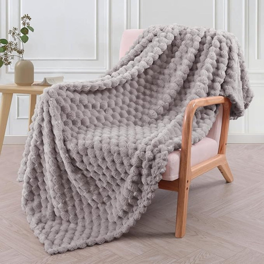 Plush Marshmallow Throw Blanket – Varm, Lätt och Super Mjuk