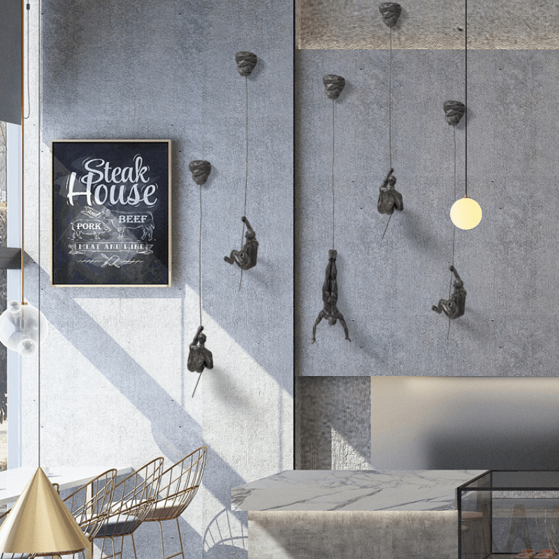 Carvallo – Kreativ Klättrande Man Väggdekoration Set med Konstnärlig Charm