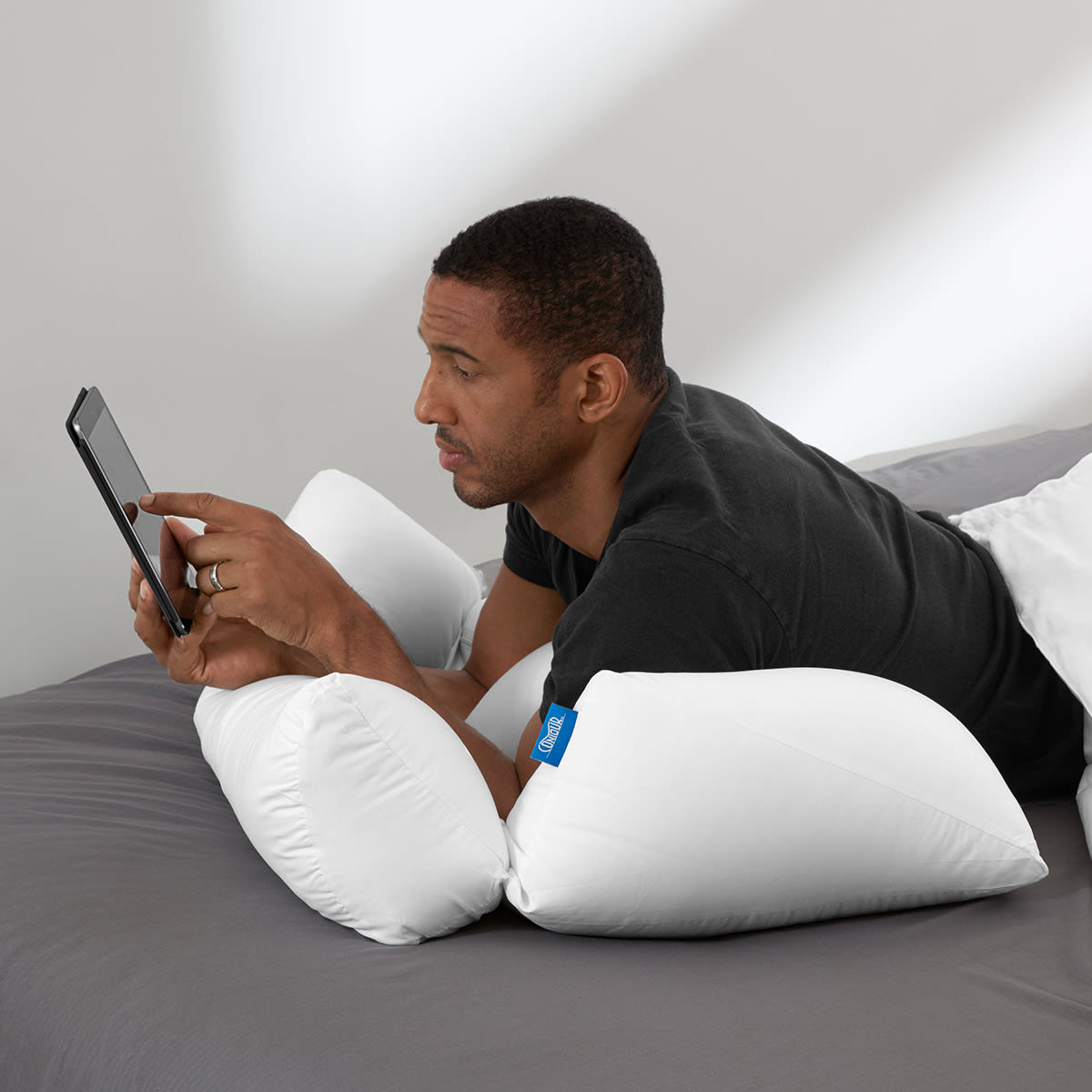 10-i-1 Flip Pillow