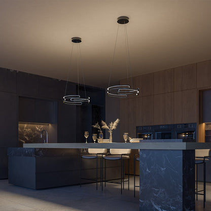 Metalis - Elegant Taklampa i Metall