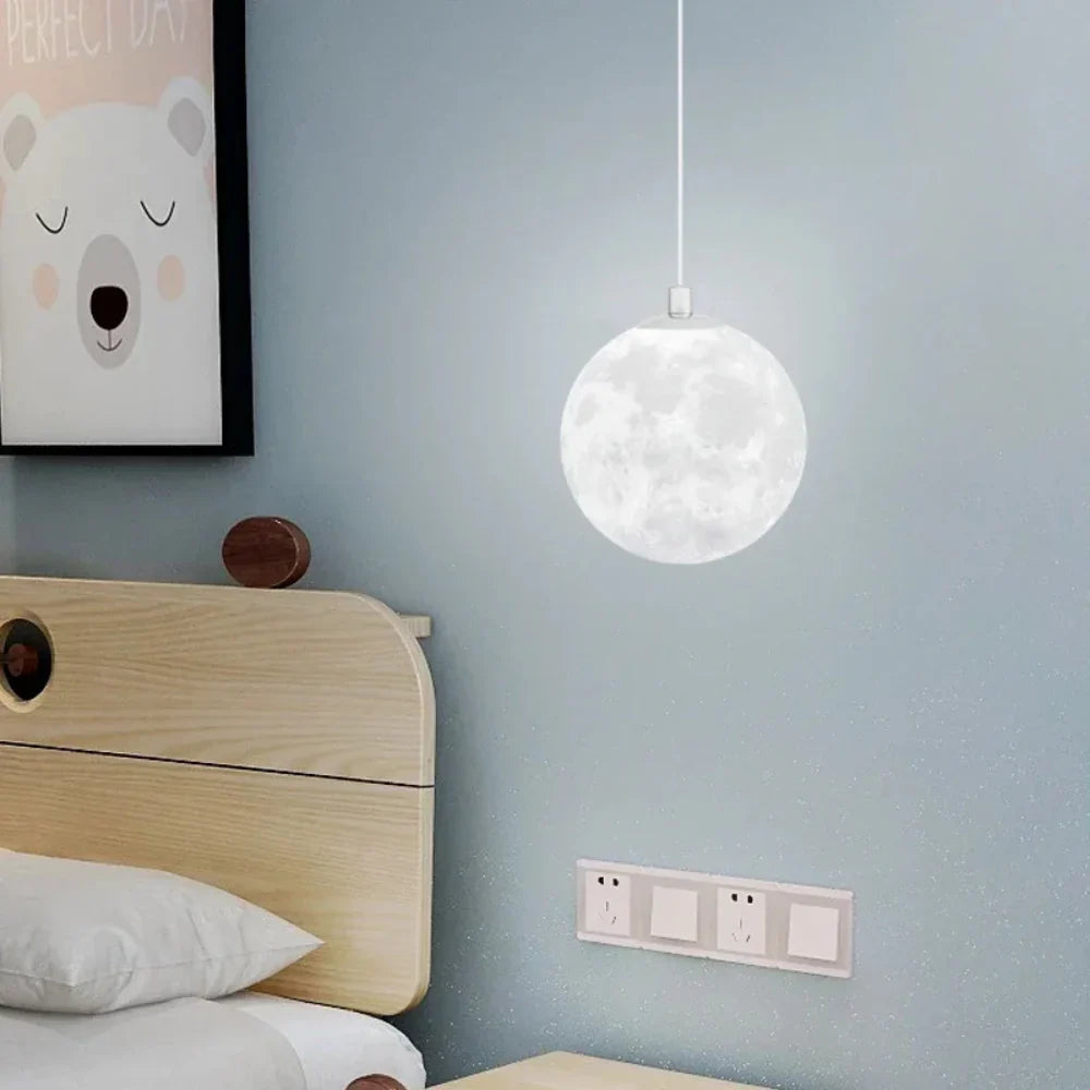 MoonGlow – Modern månformad hänge Lampa med LED-belysning och justerbar höjd