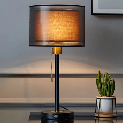 Lumis Dunea | Bordslampa med dubbelskiktad textilskärm i mjuk design