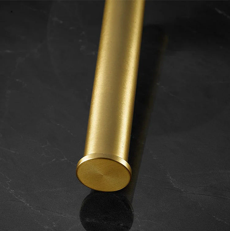 Carvallo – Elegant Pappershanddukshållare Med Stabilt Design