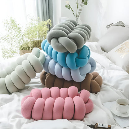 Splendid Ellips Knutna Plysch Kudde