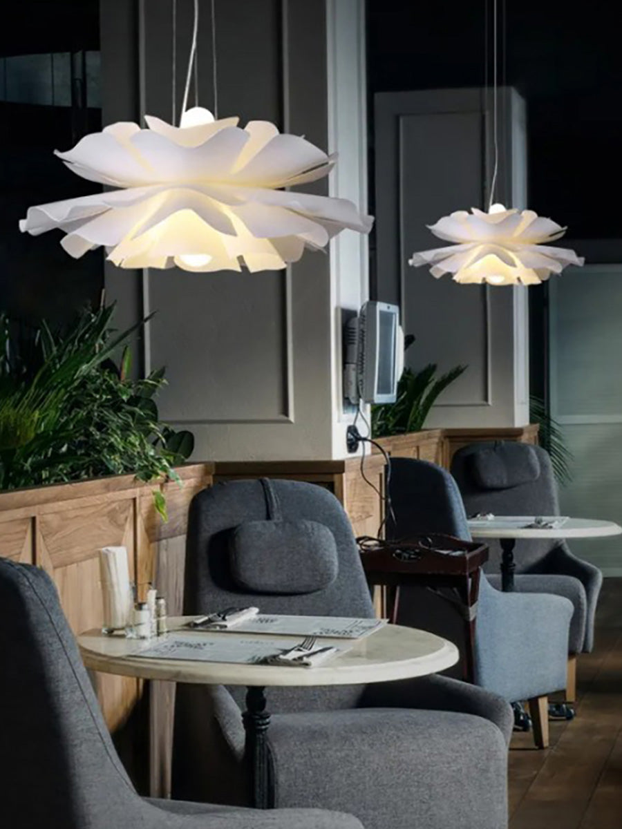 LumiFlora – Elegant nordisk hänglampa