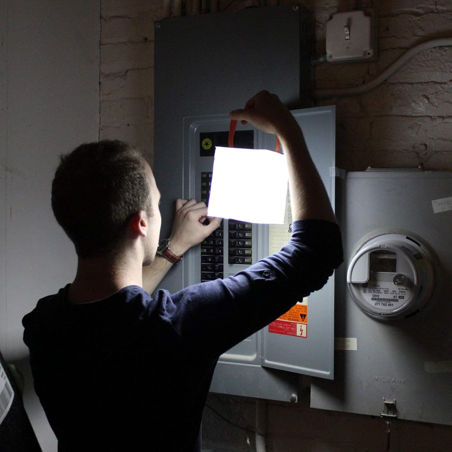 Solar LED Lykta – Bärbar, hopfällbar campinglampa med solenergi för utomhusaktiviteter