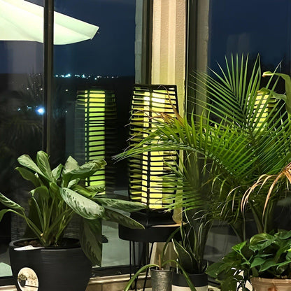 OutdoorShimmer Light - Mångsidig Solcells Utomhus Golvlampa