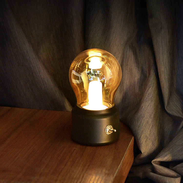 RetroGlow - Bärbar LED nattlampa med uppladdningsbart batteri