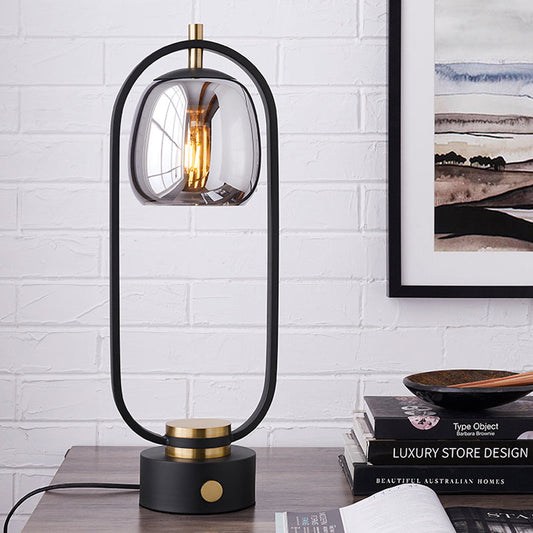 Rookgrå Spegelglas Bordslampa - Designer Lampa för Läsning med Svart Oval Ram