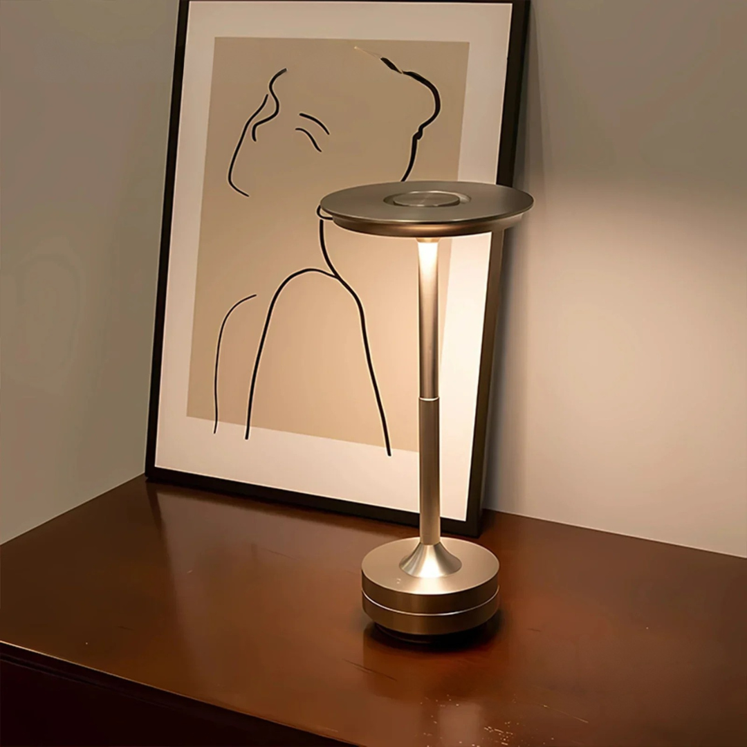LED Bordslampa med mässing Touch Control