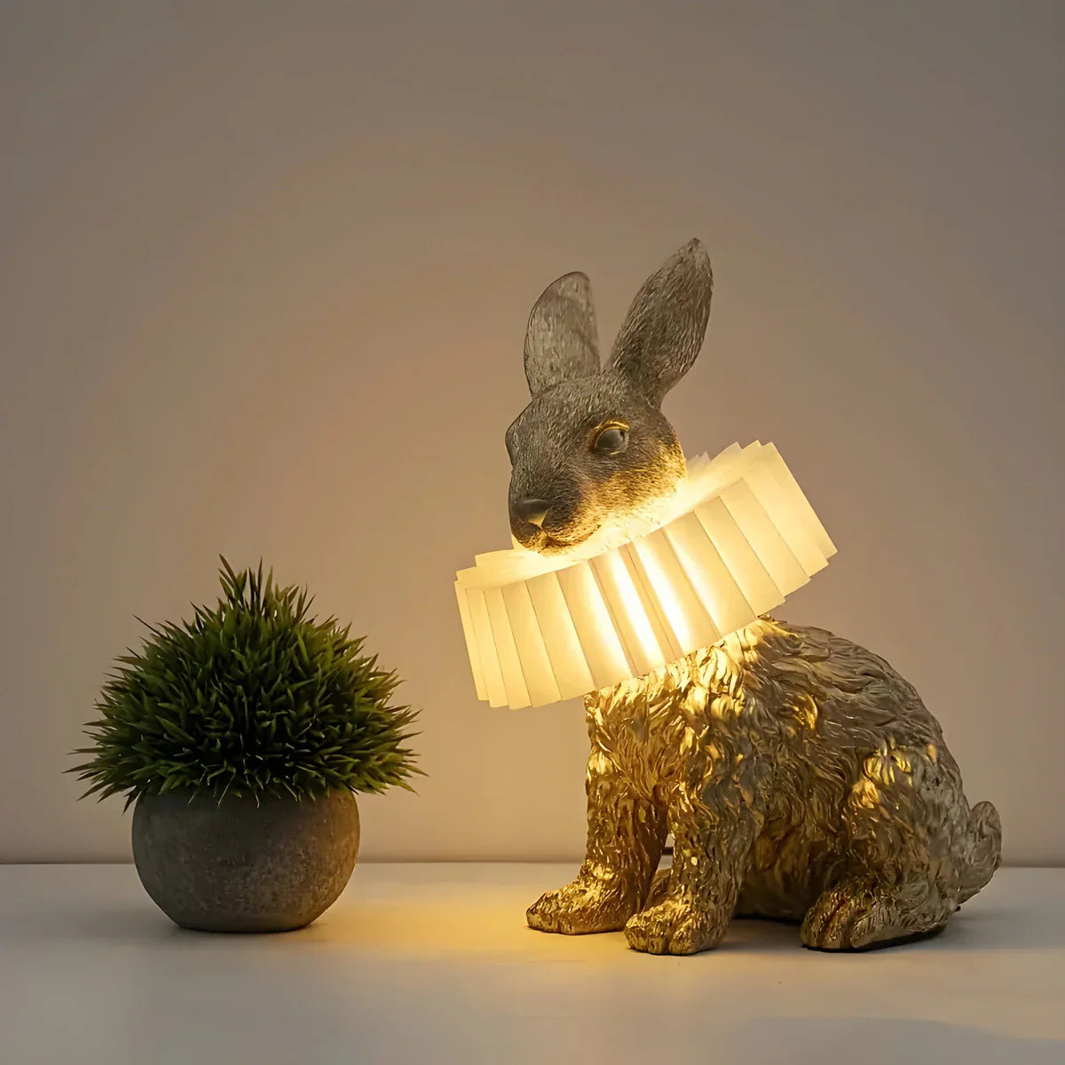 RabbitGleam - Konstnärlig Modern Kanin Bordslampa