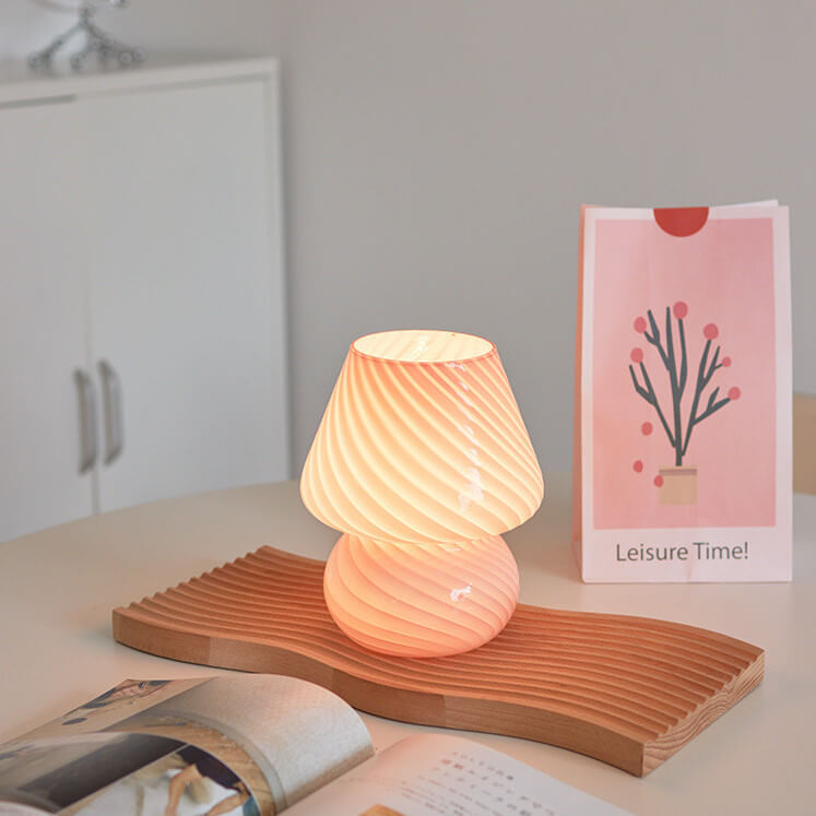 Glas Piltable Lampor | Varm LED Glöd | 7,5" Retro Design | USB eller Stickkontakt | Färgglad Vintage Stil